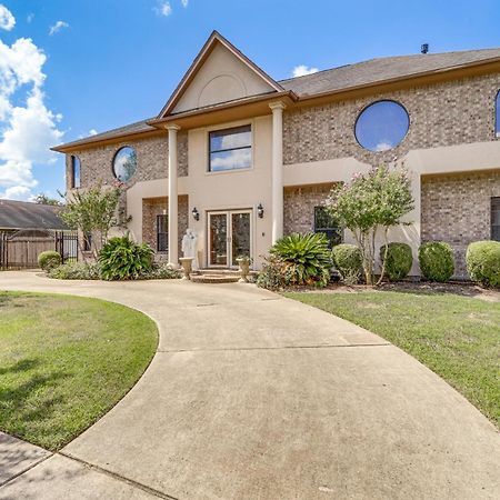 Elegant Houston Home With Gazebo And Game Room! Luaran gambar